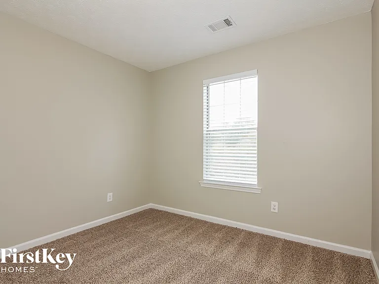 222 Brenda Ellen Dr — Photo 12
