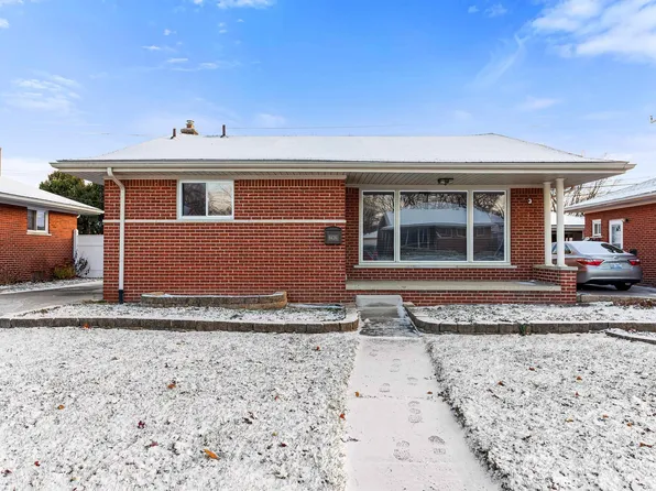 8436 Colonial St, Dearborn Heights, MI 48127