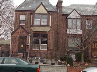 89-12 Rutledge Avenue, Glendale, NY 11385