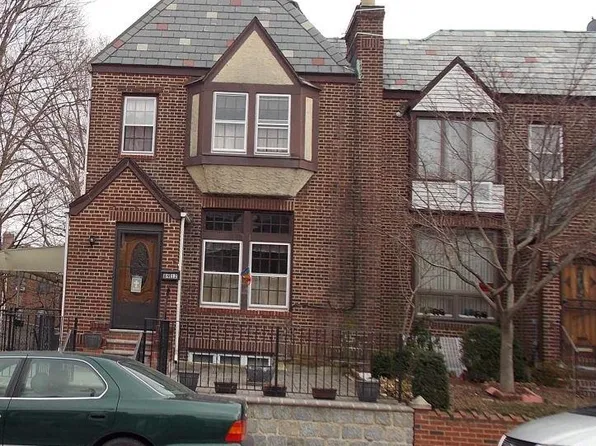 89-12 Rutledge Avenue, Glendale, NY 11385