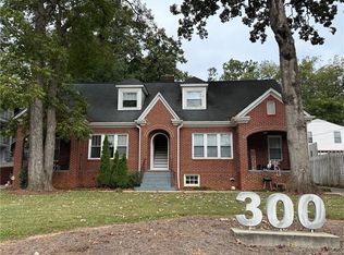 300 Forrest Ave, Gainesville, GA 30501