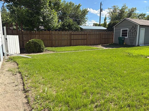 5th image of 812 6th St S