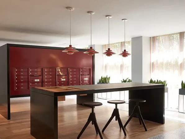 547 West 47th Street image 15 of 23