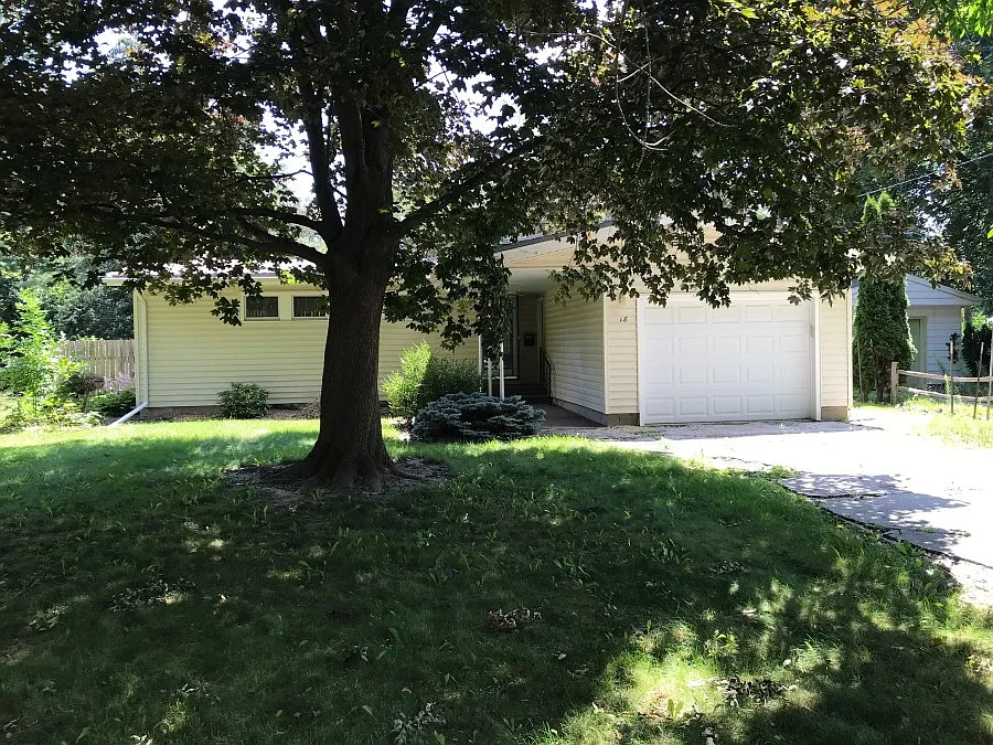 18 Erie Ct photo 1