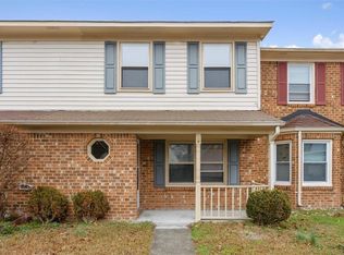 130 Loch Cir, Hampton, VA 23669