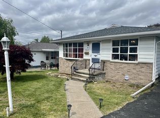 22 Mercer St, Plains, PA 18705