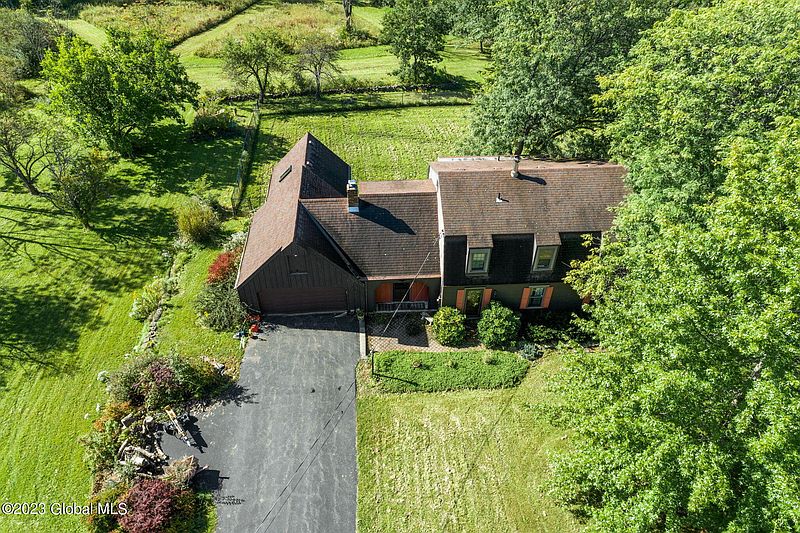 2nd image of 1051 McGuire School Road