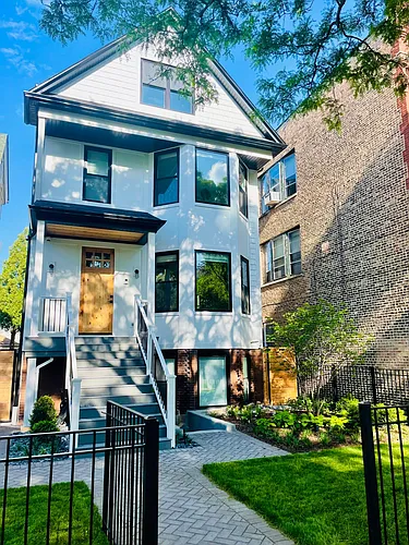 4207 N Damen Ave #1 Photo 1 4207 N Damen Ave #1 Photo 1