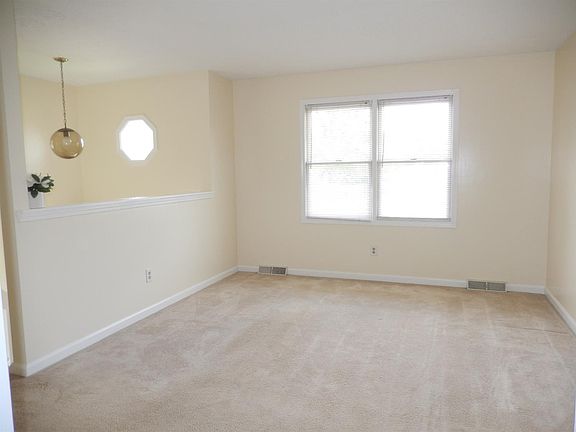 2nd image of 478 Grayson Lake Dr