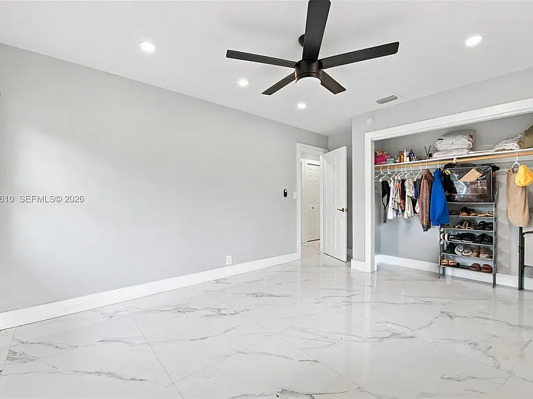 821 Ramblewood Dr — Photo 30