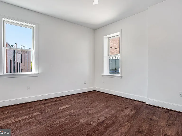 1252 Wisconsin Ave NW #301 — Photo 6