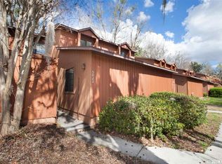 5822 SW 8th Pl, Gainesville, FL 32607