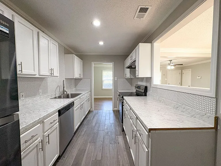 1501 Flamingo Rd — Photo 8
