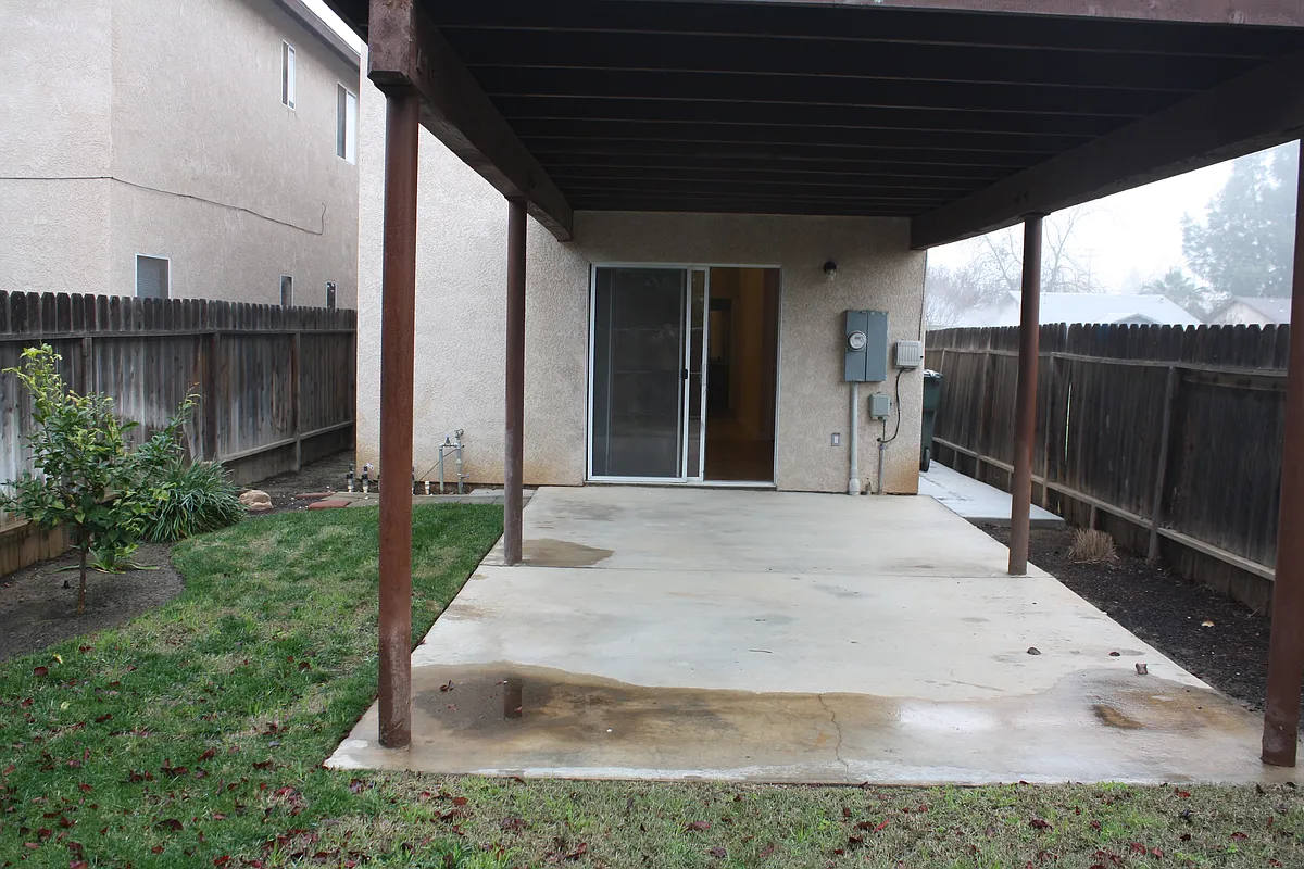Building Photo - 1456 Gibson Ave