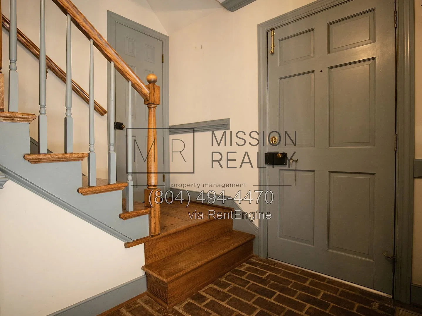 3 bed, 3.0 bath, 2100 sqft, $2,950 — Photo 2