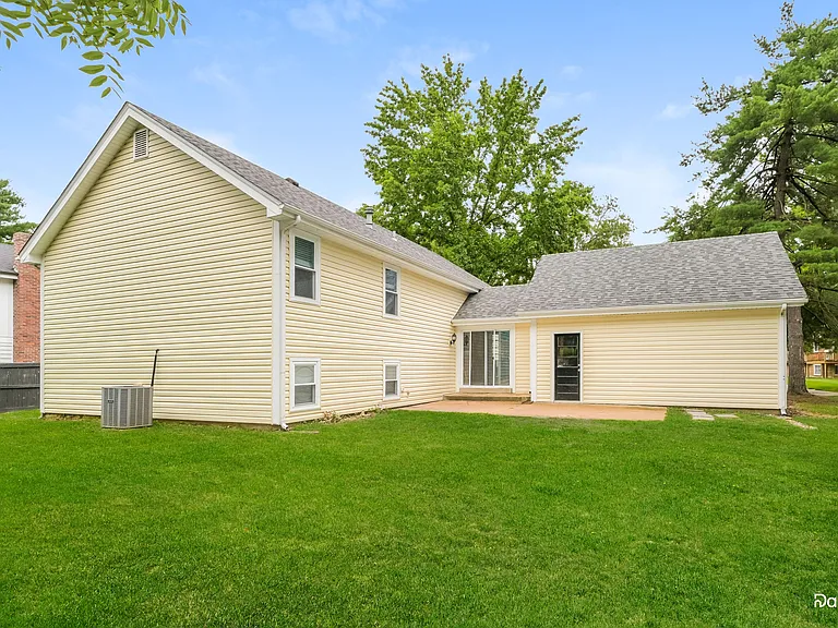 15027 Isleview Dr — Photo 15