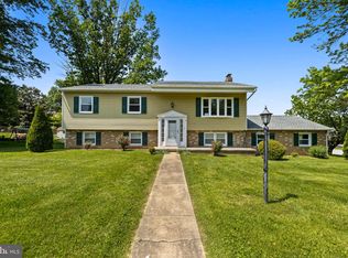 163 Walter Rd, York, PA 17402