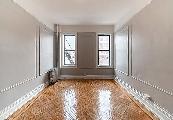 5th image of 880 47th St #C5