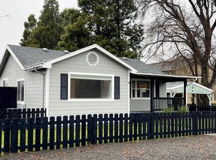 107 Tabor Ave, Eagle Pt, OR 97524