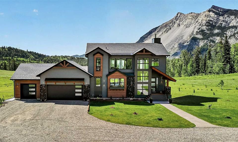 1st image of 2616 W Valley Ridge Dr