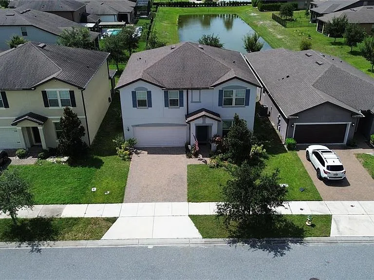 5270 Brydon Woods Cir — Photo 42