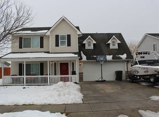 636 E Browning Ave, Hermiston, OR 97838