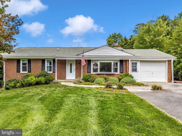 10529 Bethesda Church Rd, Damascus, MD 20872