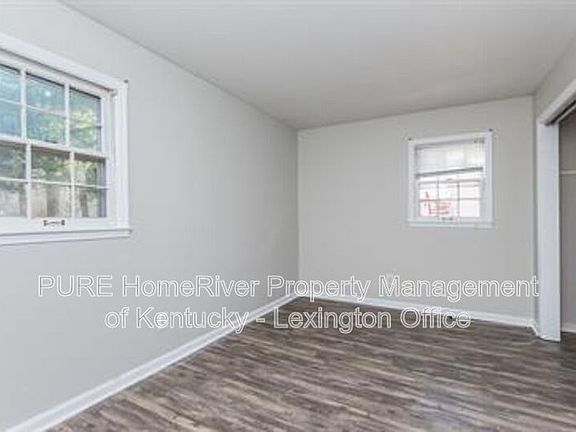 4th image of 3736 Camelot Dr Unit A