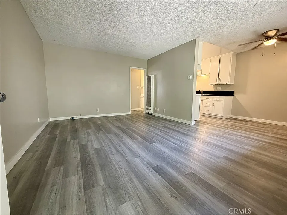 2309 Cedar Ave