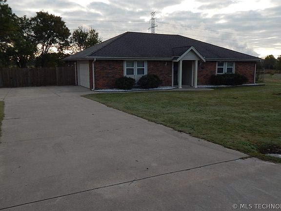 2nd image of 9275 Clearview Dr