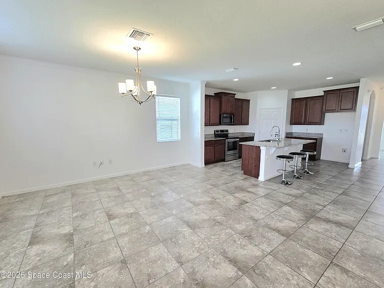 1723 Musgrass Cir — Photo 7