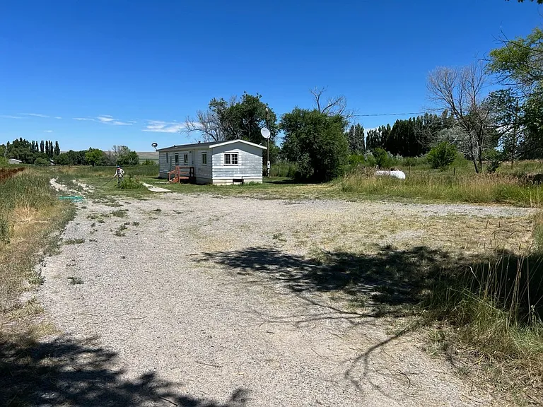 6 Reeves Rd — Photo 41