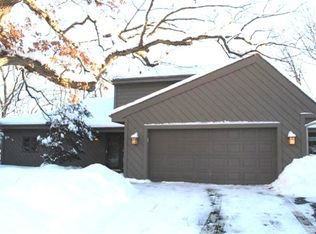 5428 Marie Rd, Oregon, WI 53575
