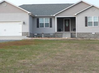 4050 County Home Rd, Paris, TN 38242