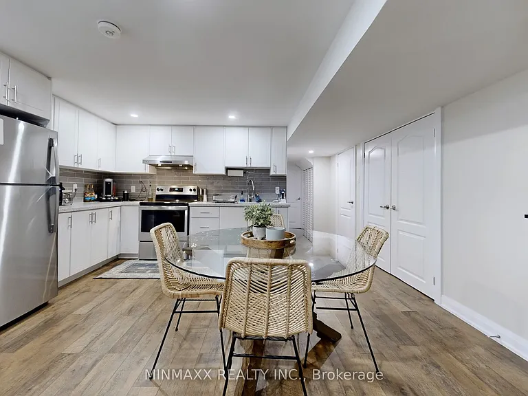 419 Wettlaufer Ter — Photo 10