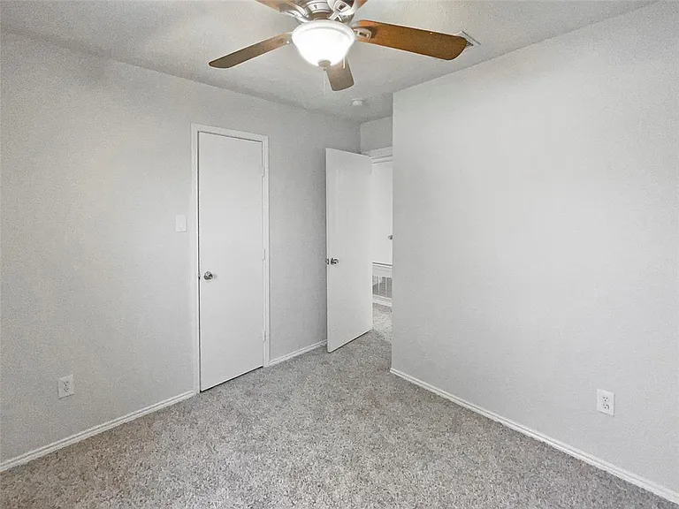 805 Sage Cir — Photo 9