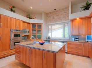 13715 Canada Del Oso Pl NE, Albuquerque, NM 87111