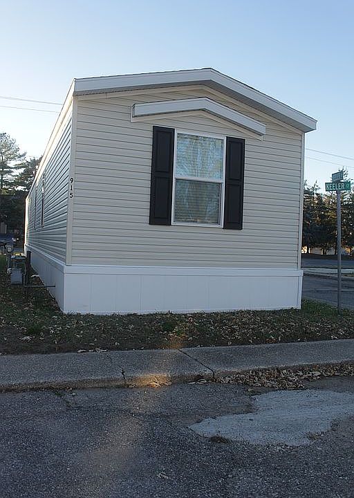1st image of 915 Keeler Ct SE
