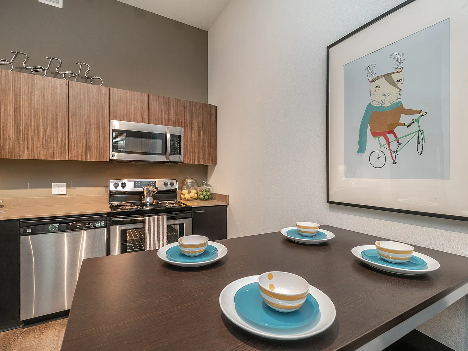 Arena District Apartments — Photo 4