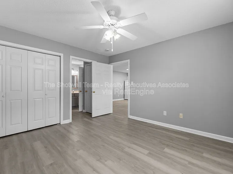 4757 Royal Prince Way — Photo 17