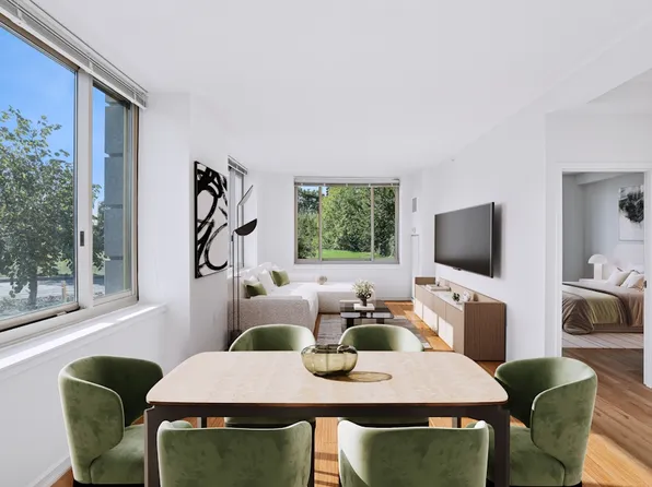 888 Main Street image 3 of 40