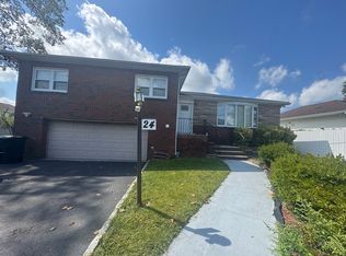 24 John St, Englewood Cliffs, NJ 07632