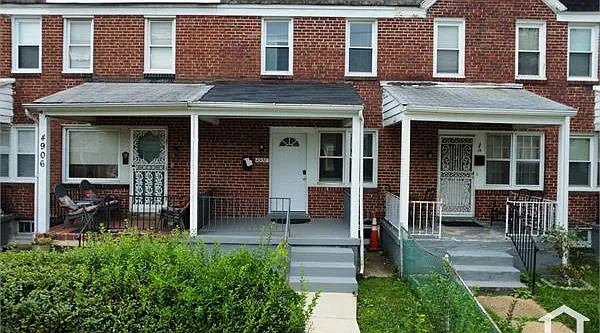 4908 Nelson Ave — Photo 5