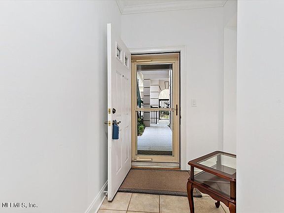 3rd image of 200 Bermuda Bay Cir Unit 205