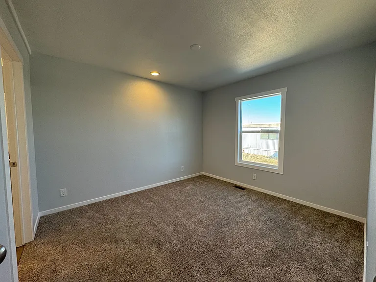 2627 S Lamb Blvd #89 — Photo 13