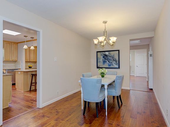4th image of 833 Kathryne Ave