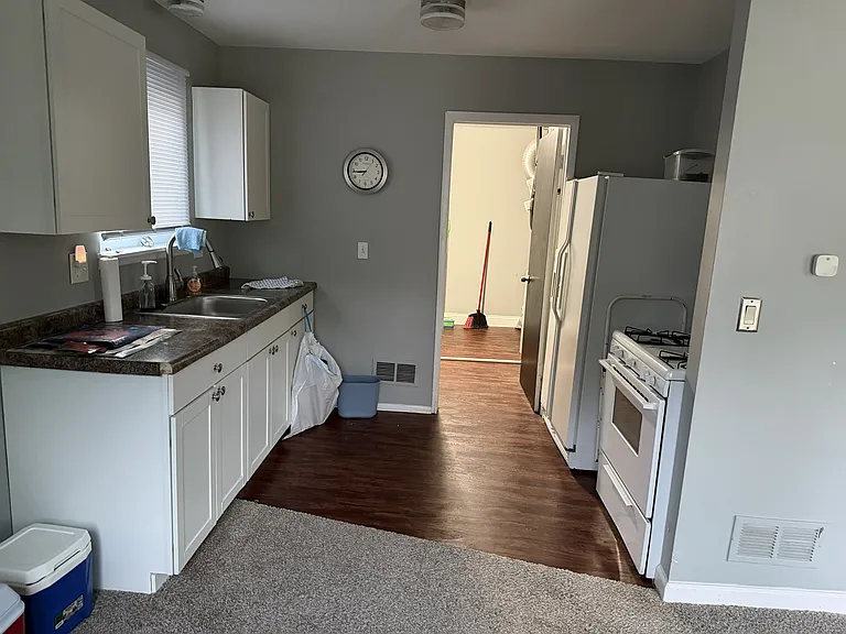 415 Pingree Blvd — Photo 11