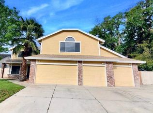 9514 Soaring Oaks Dr, Elk Grove, CA 95758