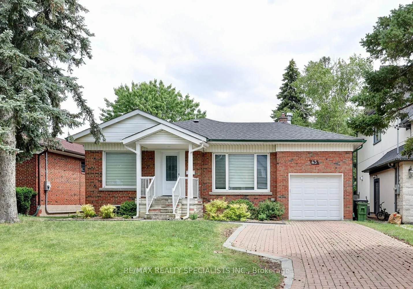 2 bed, $2,495 — Photo 1