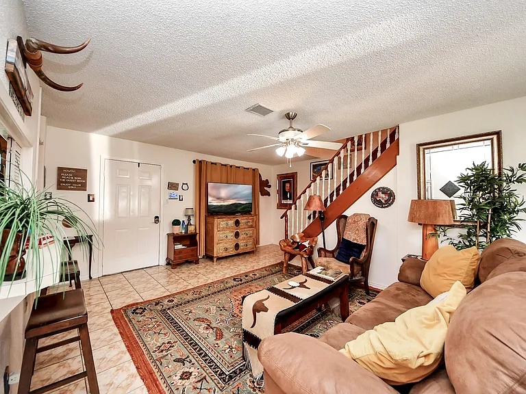 17018 Water Oak Dr #B — Photo 7